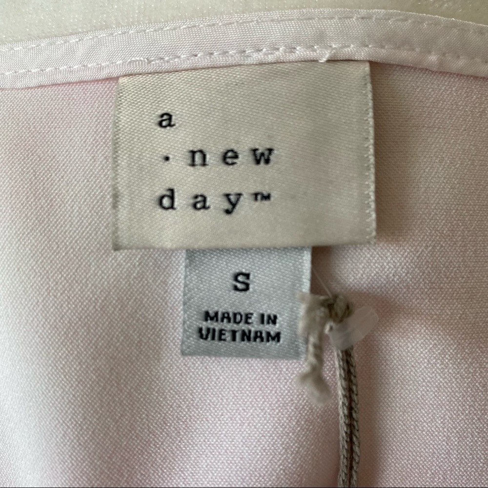 NWT Pink Tie Dye Spaghetti Strap Tank Top - Picture 8 of 10